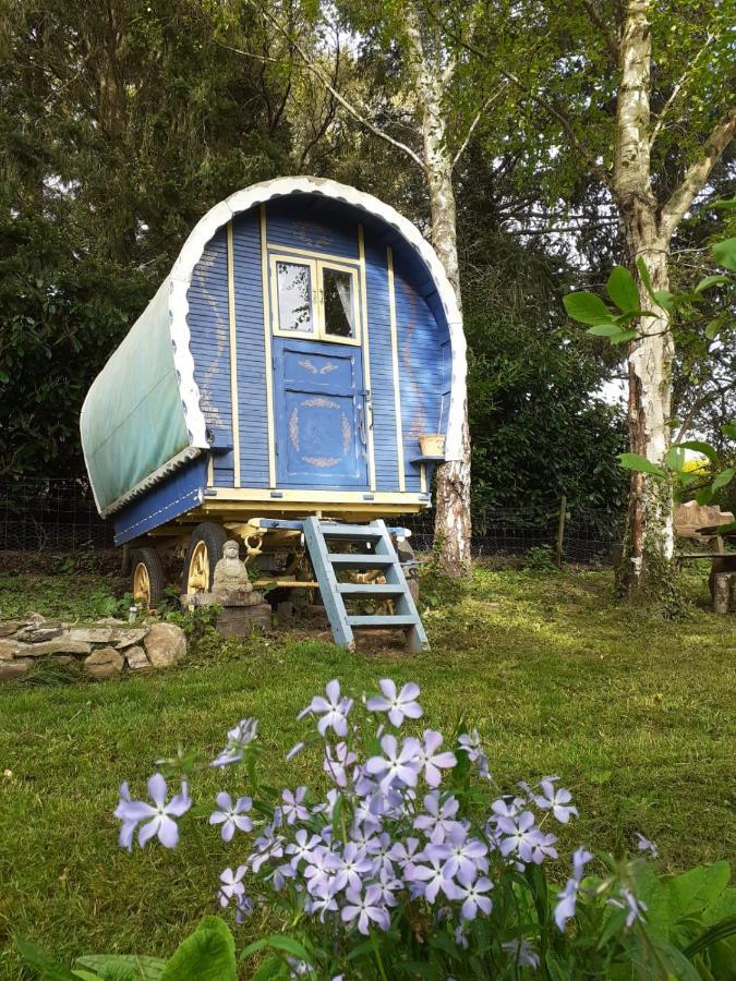 Готель Retraite Rustique En Bordure De Foret A La Campagne Belle-Isle-en-Terre Екстер'єр фото